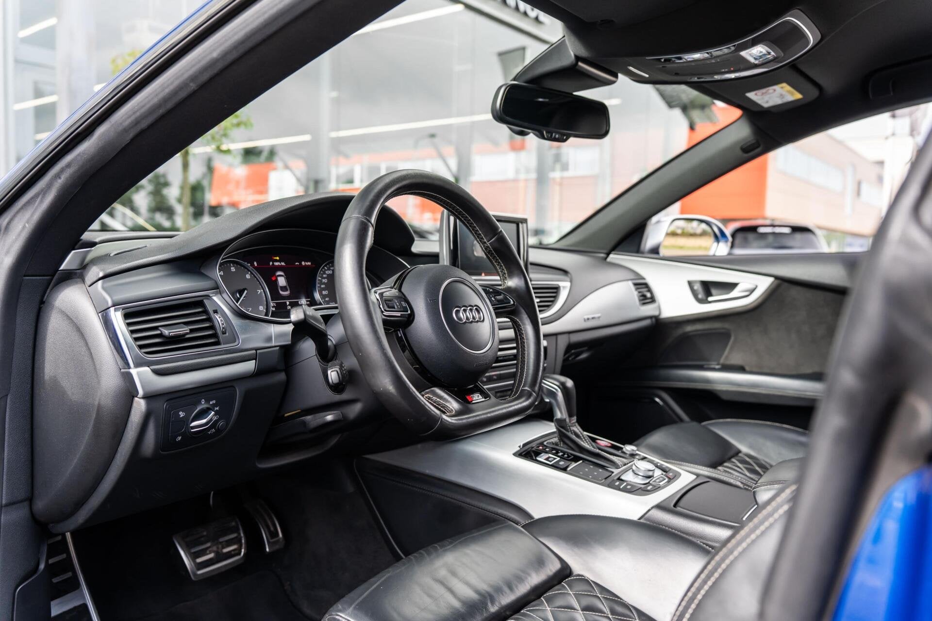 Foto 18 van Audi S7 4.0 TFSI quattro Bose BTW Keyless