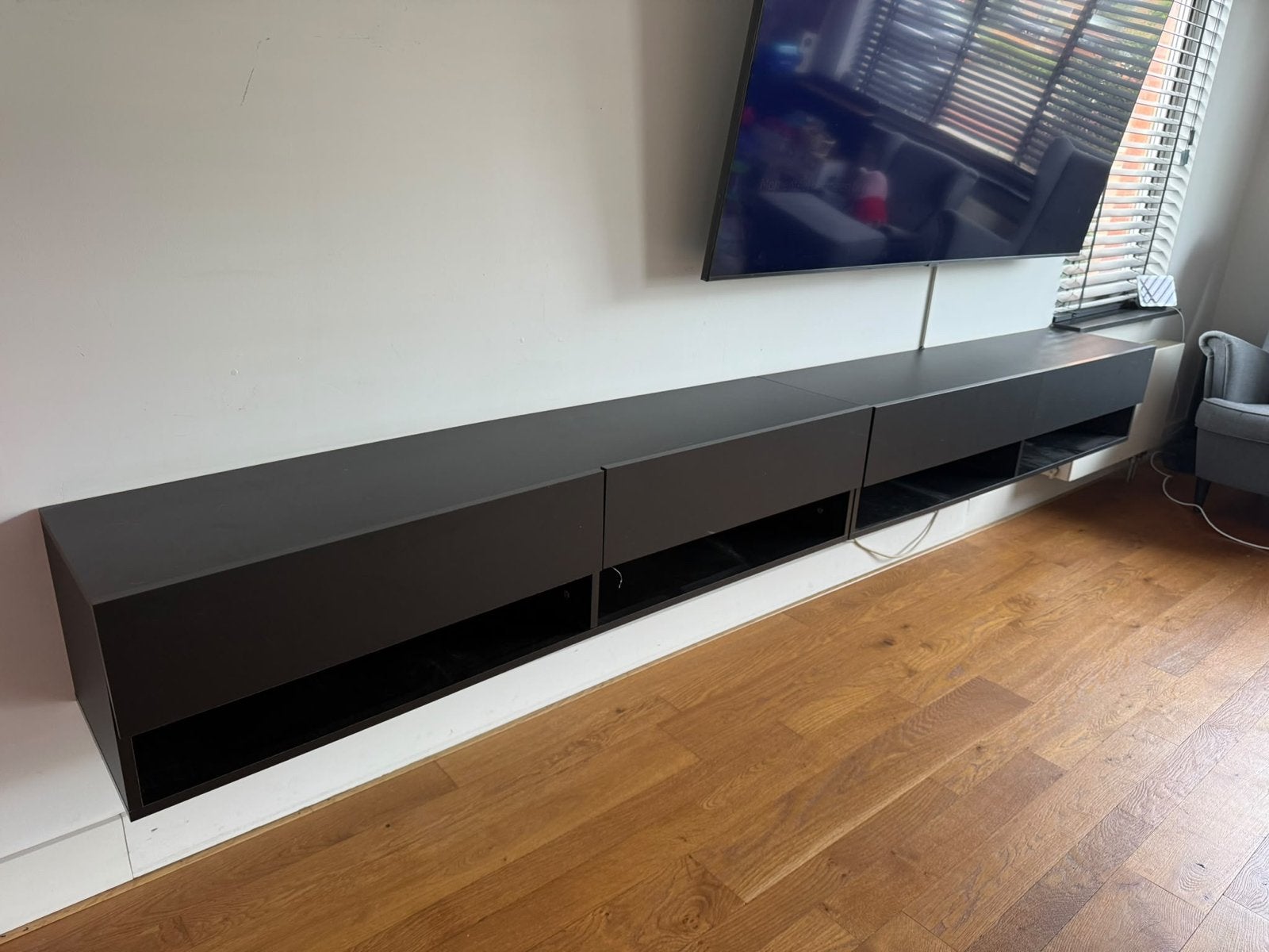 Zwevend tv-meubel 2 meter breed, 80 cm hoog, Huis en Inrichting, Ophalen of Verzenden, Gebruikt, 200 cm of meer, Minder dan 100 cm