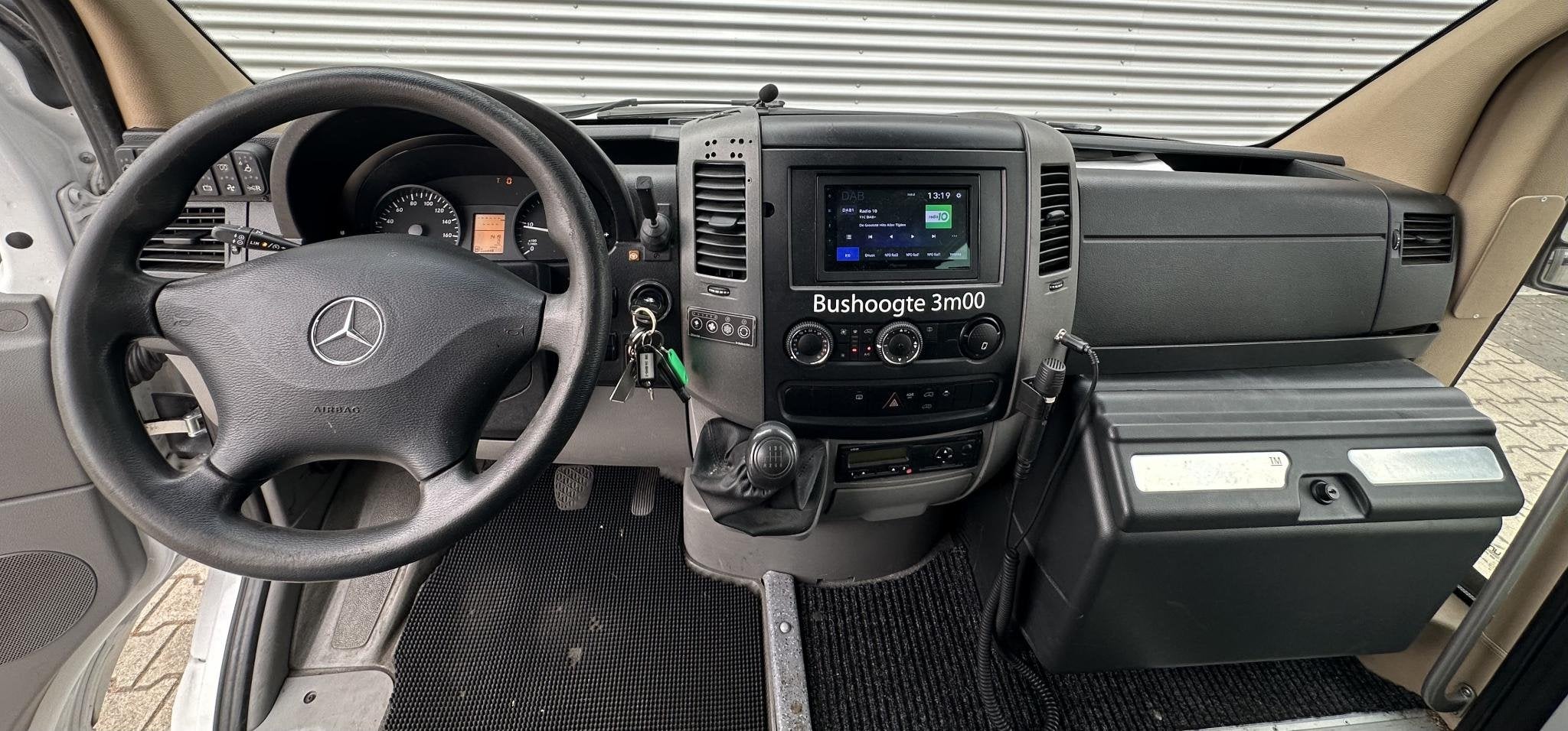 Unvi Microbus Mercedes-Benz Sprinter 516 L4H2 personenbus da, Overige merken, Gebruikt, Euro 6, 4 cilinders