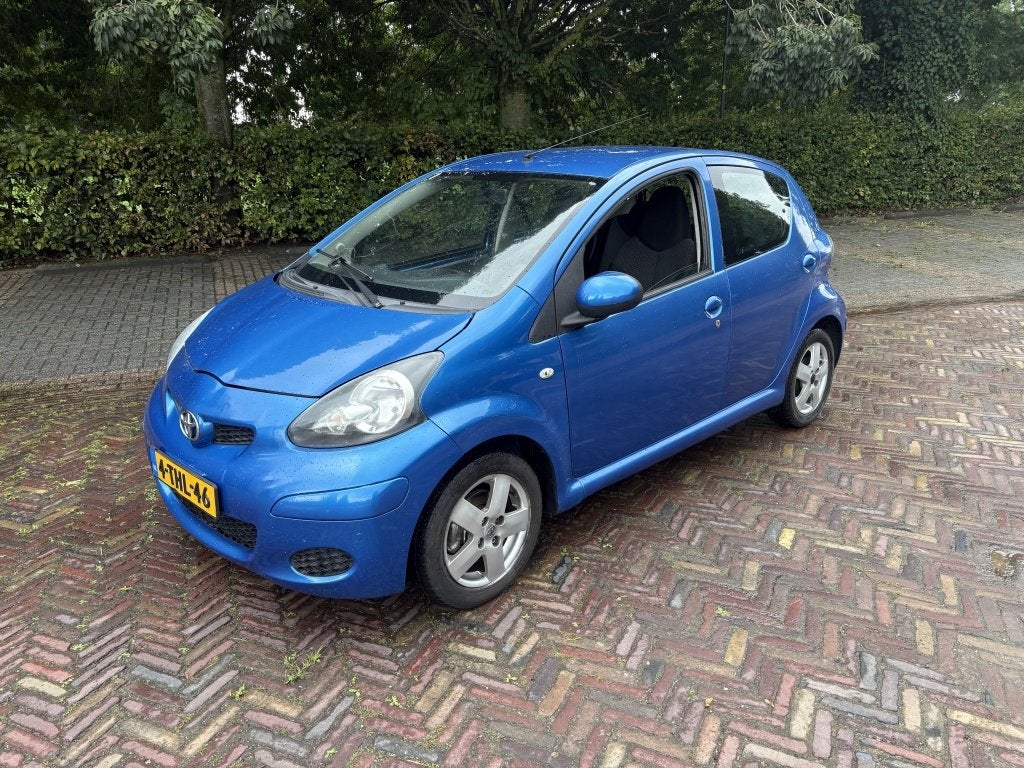 Toyota Aygo 1.0-12V 5 deurs AUTOMAAT 2009 (bj 2009), Gebruikt, 68 pk, Bedrijf, Euro 4