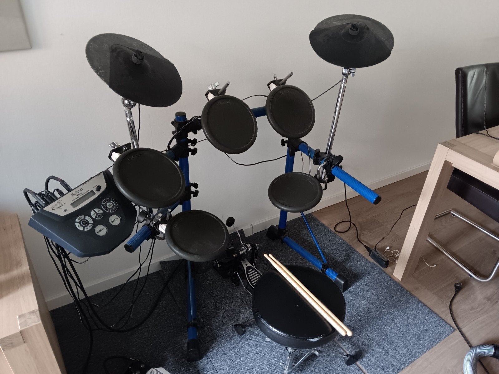 Roland TD-6 V-Drums Elektronisch Drumstel met Ludwig pedaal, Muziek en Instrumenten, Drumstellen en Slagwerk, Ophalen, Gebruikt