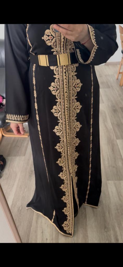 Mooi takchita en kaftan, Kleding | Dames, Ophalen of Verzenden, Zo goed als nieuw, Maat 42/44 (L), Overige typen