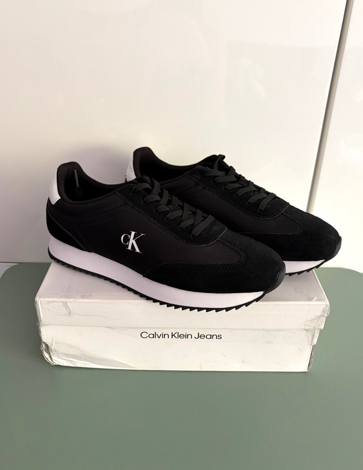 Calvin Klein runner lace-up sneakers NIEUW, Zwart, Nieuw, Ophalen of Verzenden, Sneakers of Gympen