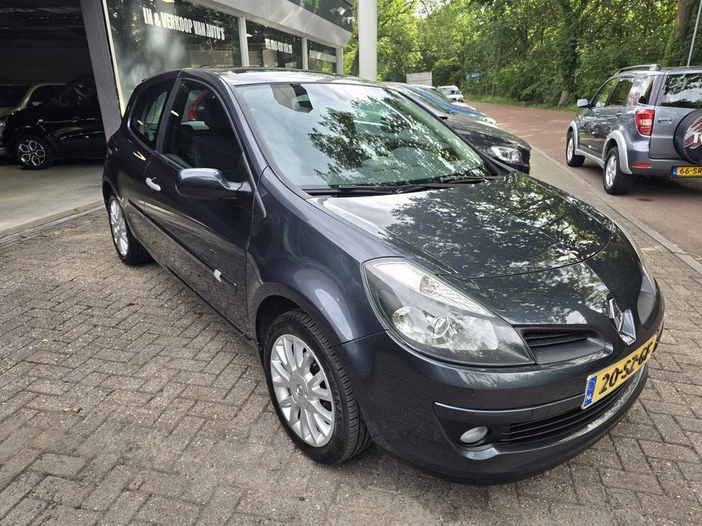 Renault Clio 1.6-16V Initiale | 2E EIGNAAR | 12MND GARANTIE, Auto's, Voorwielaandrijving, Gebruikt, 49 €/maand, Euro 4