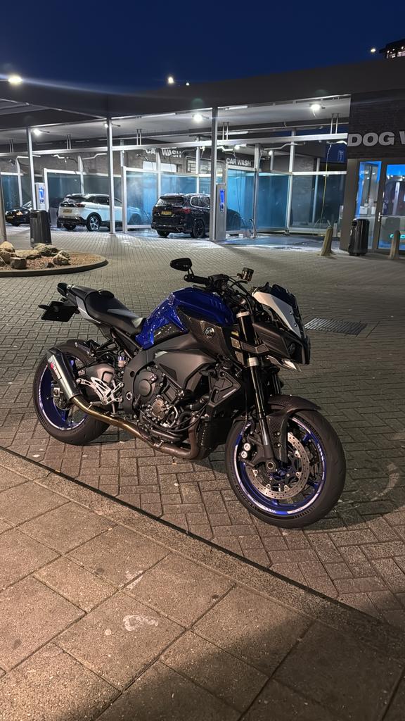 Yamaha MT-10 carbon 2017 gen 1, Occasion, 4 cilinders, Motorrijbewijs A, Particulier