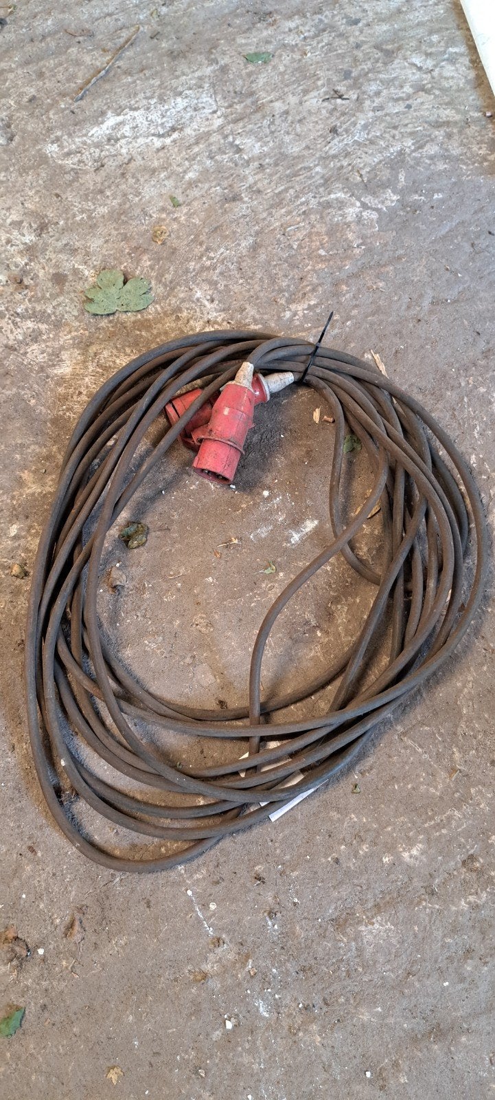 Krachtstroom kabel 2x 10 meter, Doe-het-zelf en Verbouw, Elektra en Kabels, Ophalen, Kabel of Snoer
