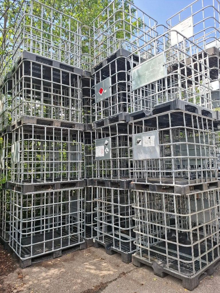 IBC kratten op kunststof bodem thbv haardhout,dakpannen etc., Ophalen, Gebruikt, 100 cm of meer, 60 cm of meer