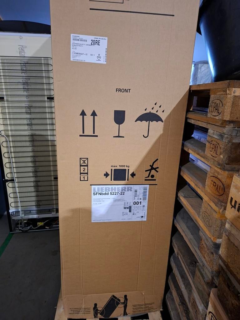 Nieuwe vrijstaande vriezer, Ophalen of Verzenden, Nieuw, Minder dan 60 cm, 160 cm of meer