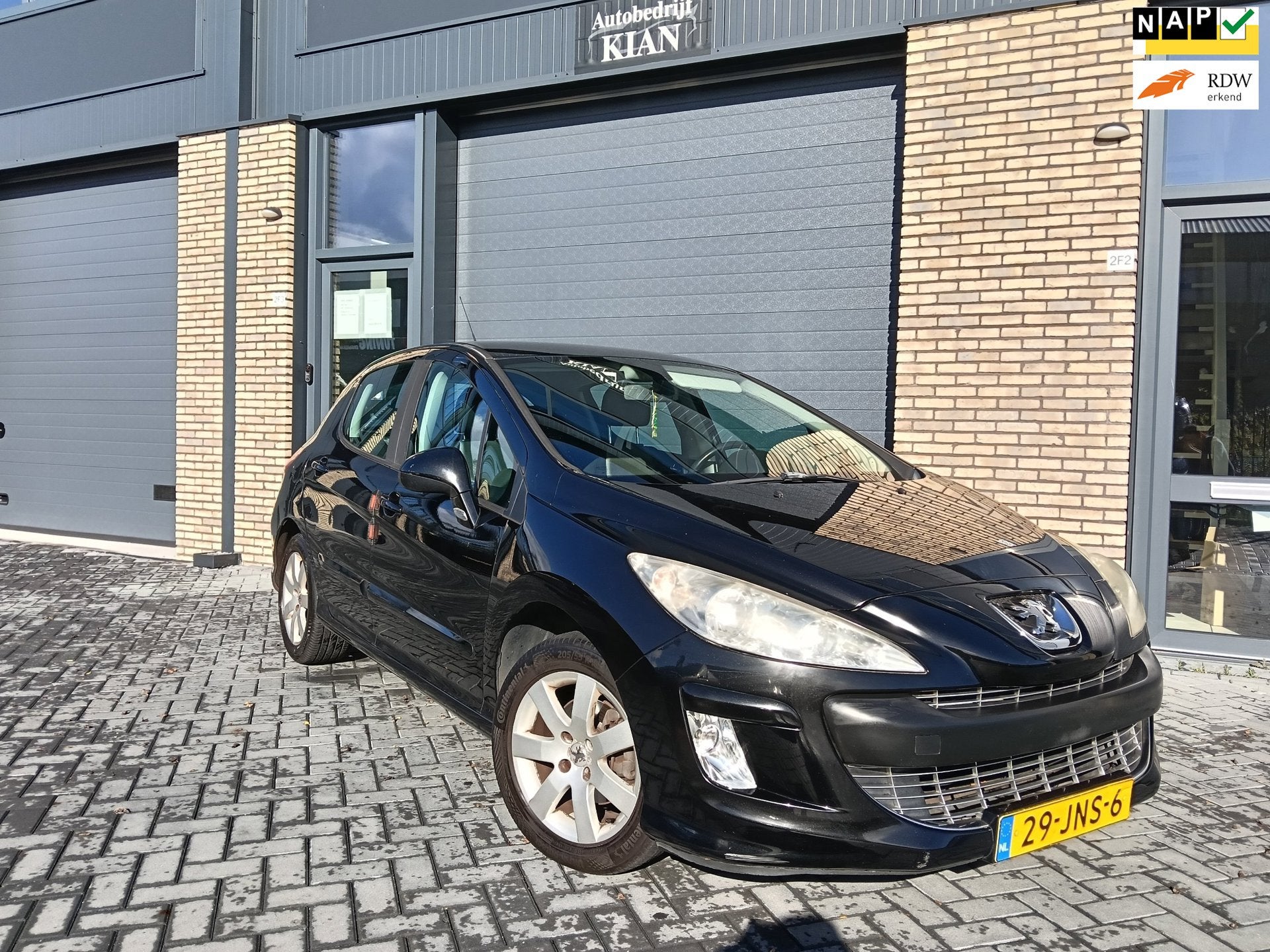 Peugeot 308 1.6 VTi XS, Voorwielaandrijving, Dealer onderhouden, 15 km/l, Gebruikt