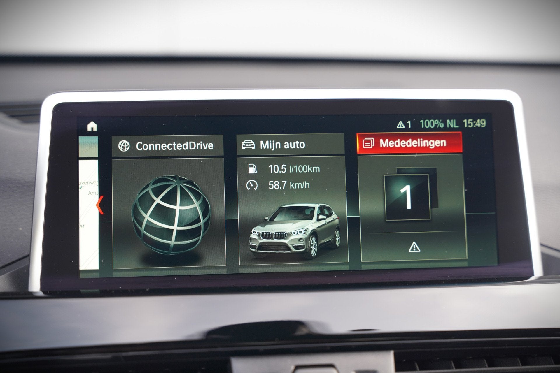 Foto 37 van BMW X1 xDrive20i High Executive | Panoramadak | Head-Up Disp