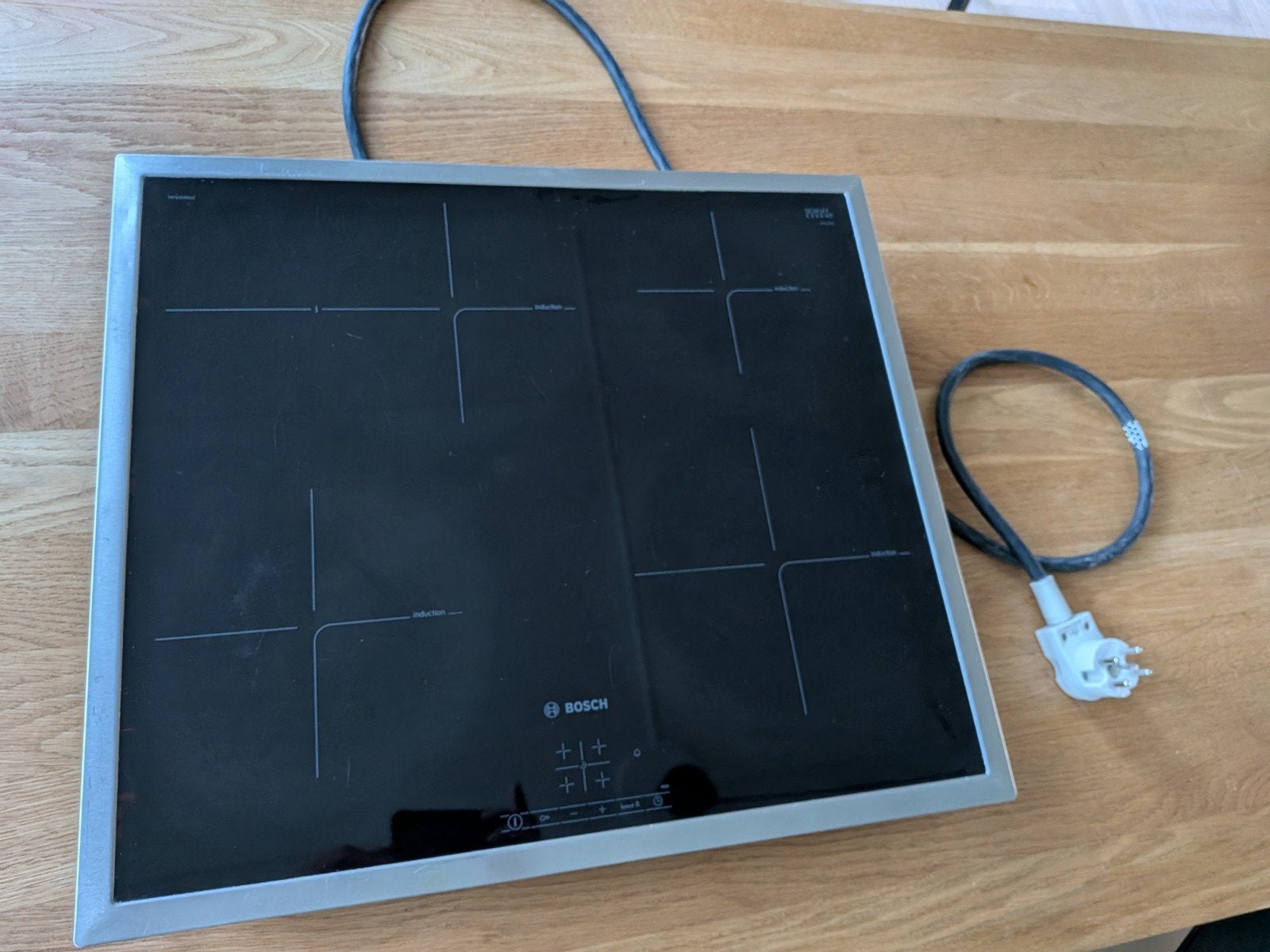 Bosch Inductiekookplaat PIF645BB1E/10 - 4 Kookzones, Witgoed en Apparatuur, Kookplaten, Ophalen, Gebruikt, 4 kookzones, Inbouw