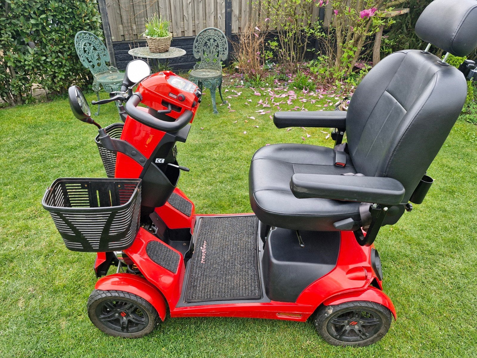 Mango freerider scootmobiel, Ophalen, Zo goed als nieuw, 16 km/u of meer, Mango