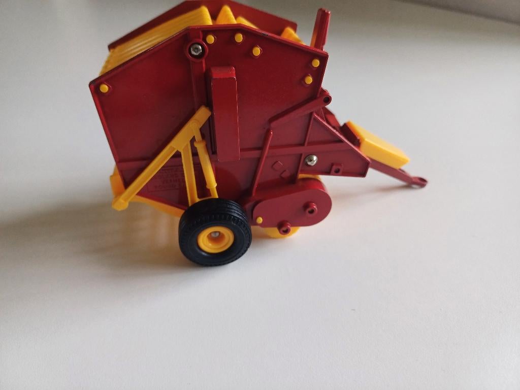 Vintage britains rolenpers, Ophalen of Verzenden, Gebruikt, Tractor of Landbouw, Britains