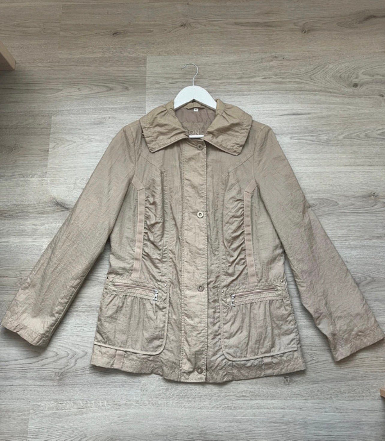 Mooie tussenjas Bonita, Ophalen of Verzenden, Zo goed als nieuw, Maat 38/40 (M), Bruin