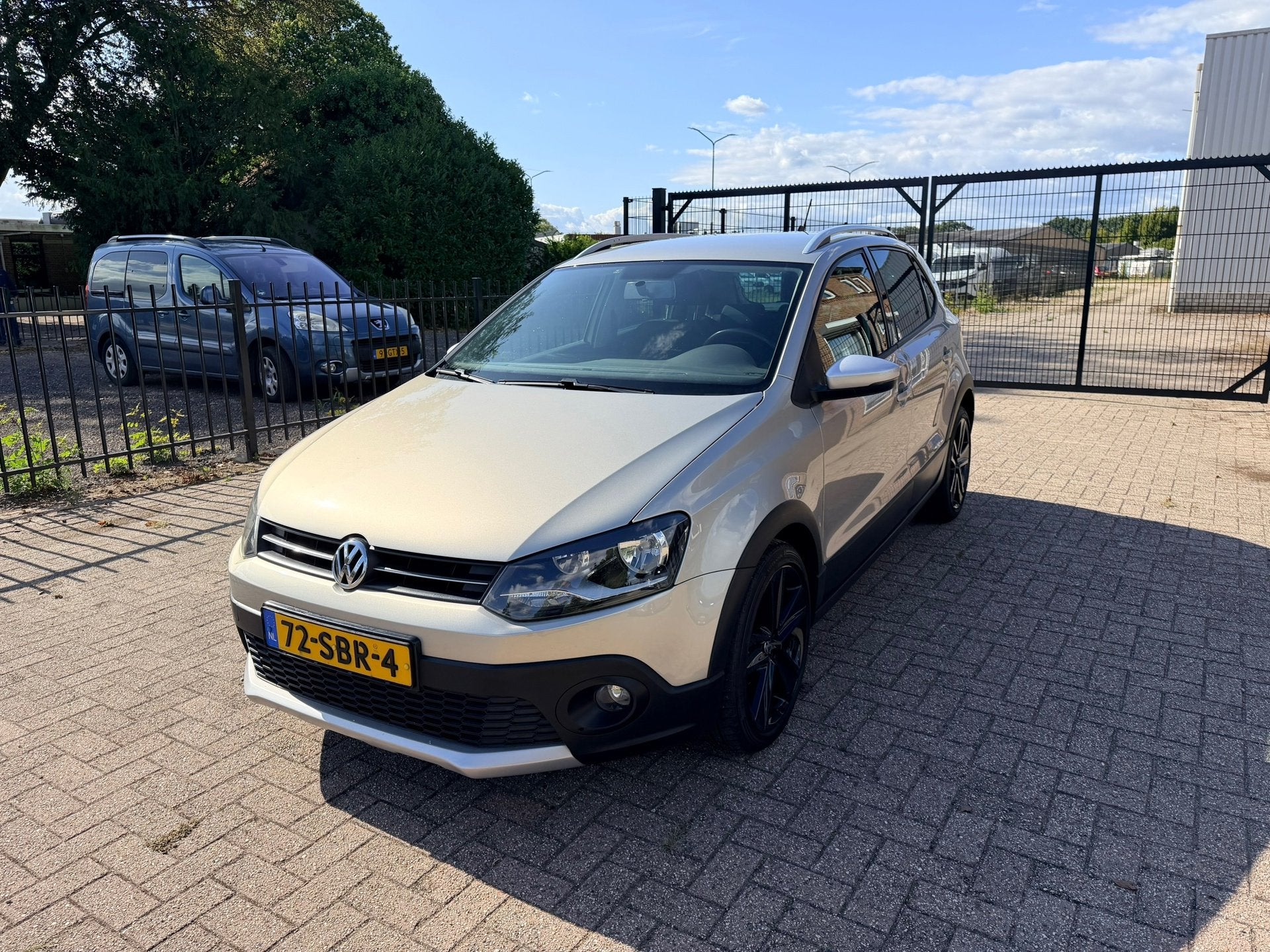 Volkswagen Polo 1.2 TSI Cross, Voorwielaandrijving, Euro 5, Stof, Beige