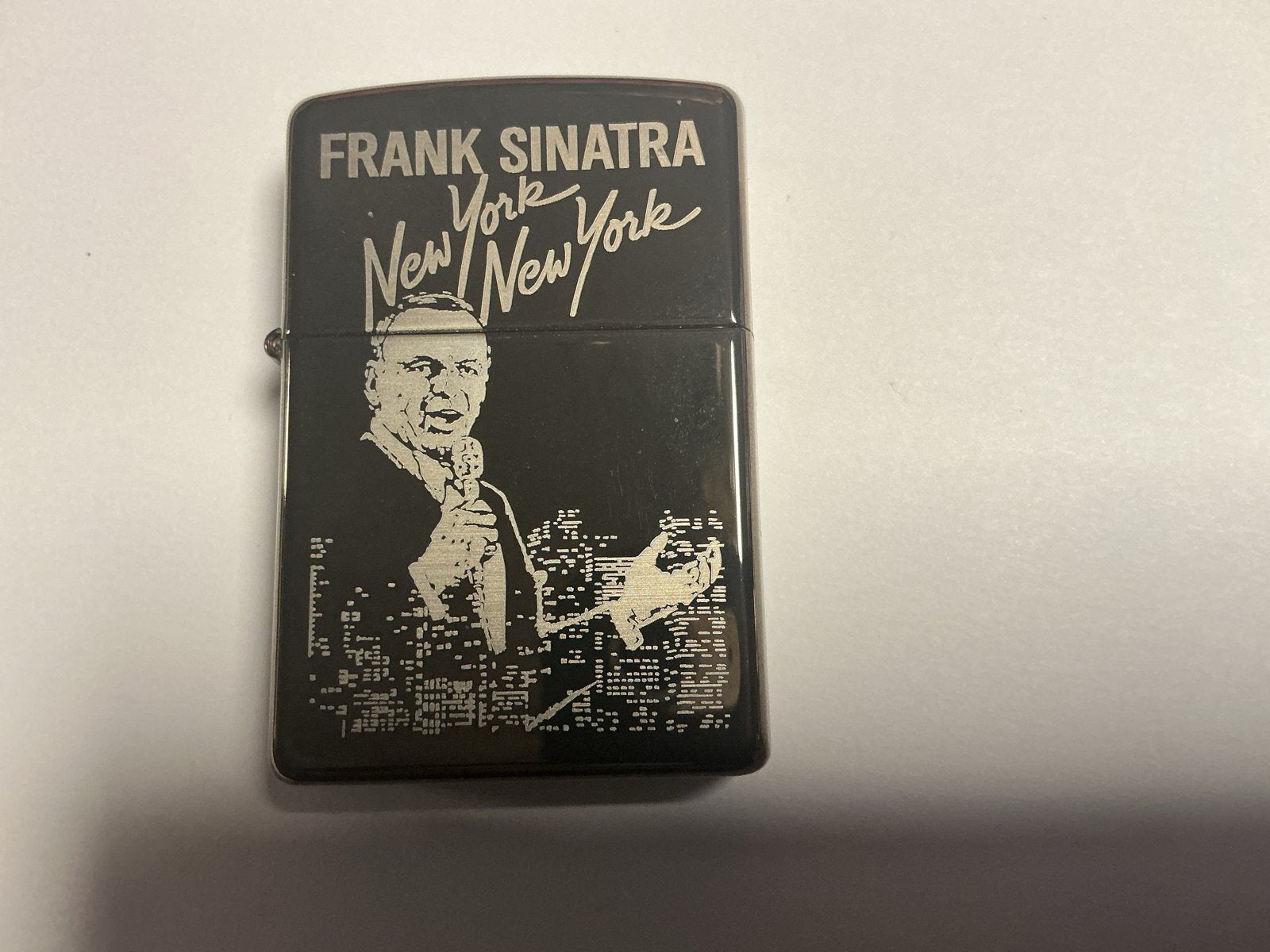 Zippo Frank Sinatra New York New York Aansteker, Verzamelen, Ophalen of Verzenden, Gebruikt, Aansteker