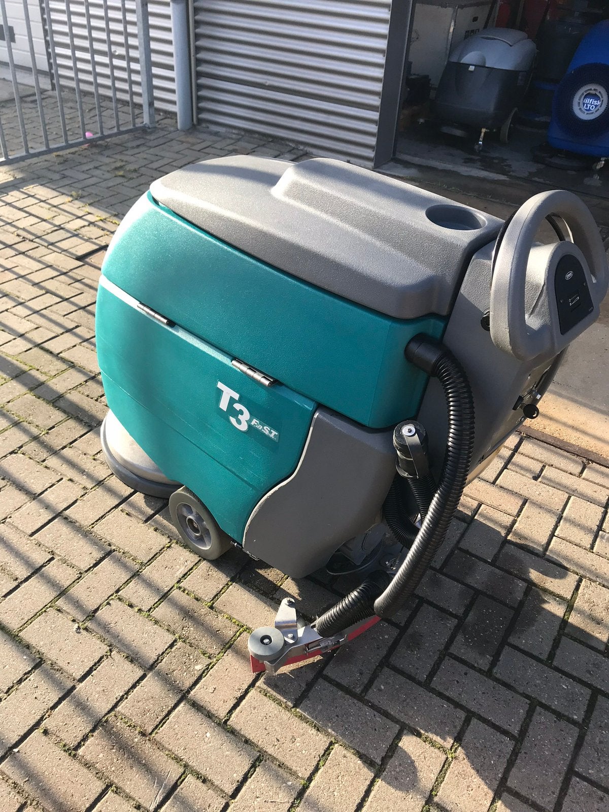 Schrobmachine Tennant T3, Ophalen of Verzenden, Zo goed als nieuw