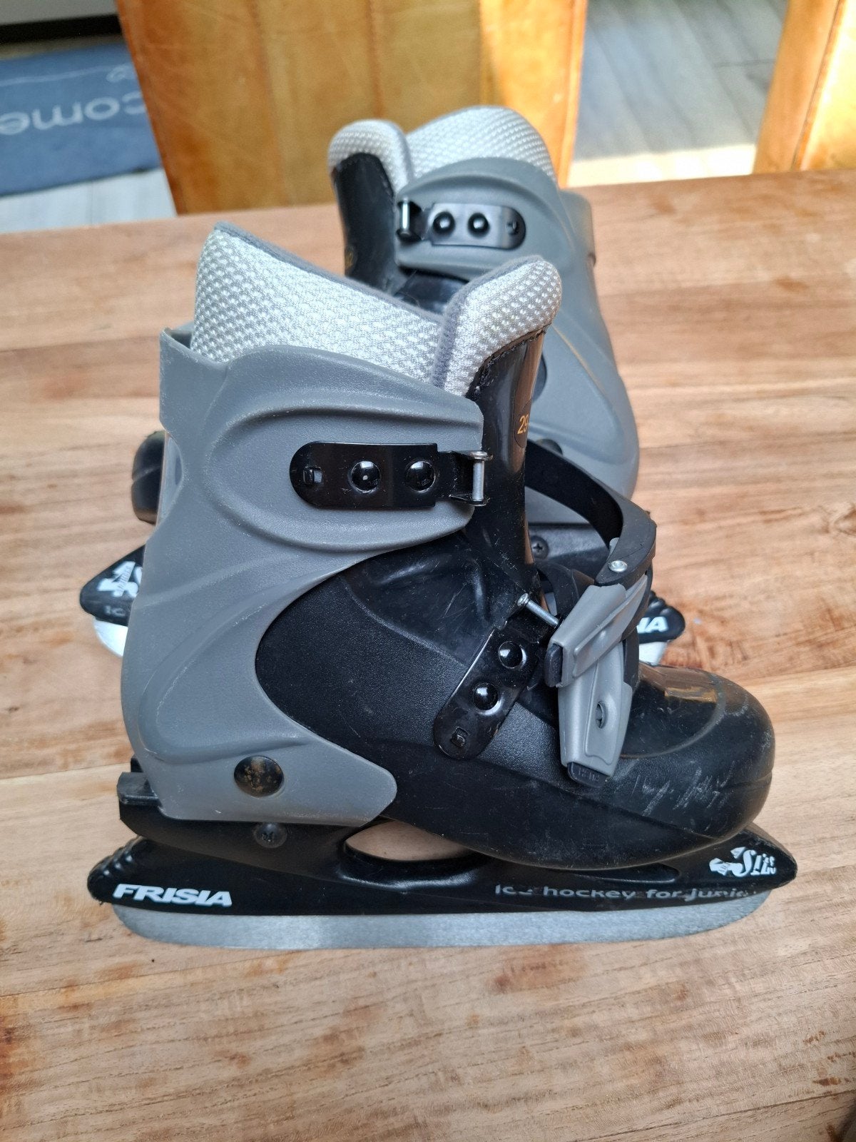 Frisia hockey schaatsen 29-32, Ophalen of Verzenden, Gebruikt, IJshockeyschaatsen, Overige merken