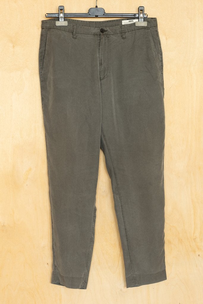 Hope grijze broek unisex pantalon lyocell 38 M of 48 M, Kleding | Dames, Maat 38/40 (M), Ophalen of Verzenden, Gedragen, Hope