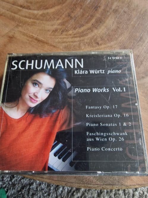 Schumann: Piano Works Vol. 1 - Klára Würtz (3CD Set), Gebruikt, Boxset, Ophalen of Verzenden, Romantiek