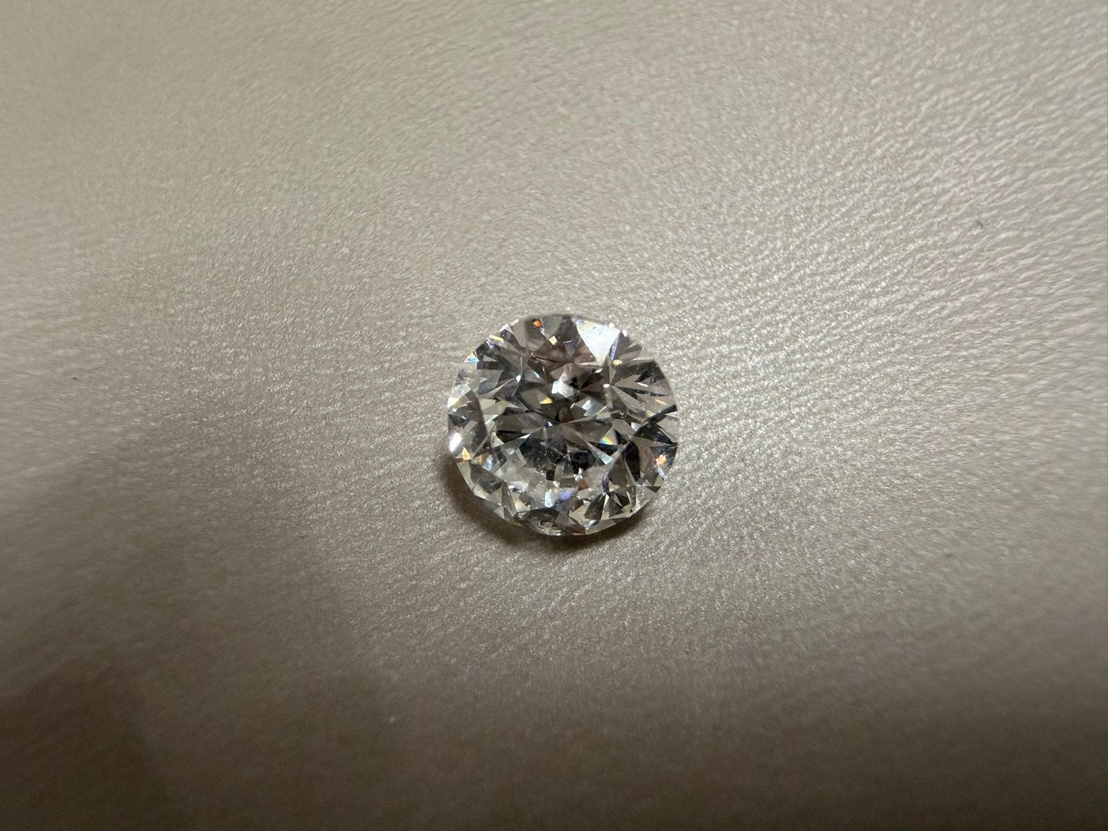 IGI Gecertificeerde 1.00 Karaat Natuurlijk Rond Diamant, Sieraden, Tassen en Uiterlijk, Edelstenen, Ophalen, Nieuw