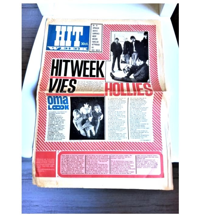 Hitweek nr. 19  *1966* - The Hollies, Ophalen of Verzenden, Gelezen, Muziek, Film of Tv