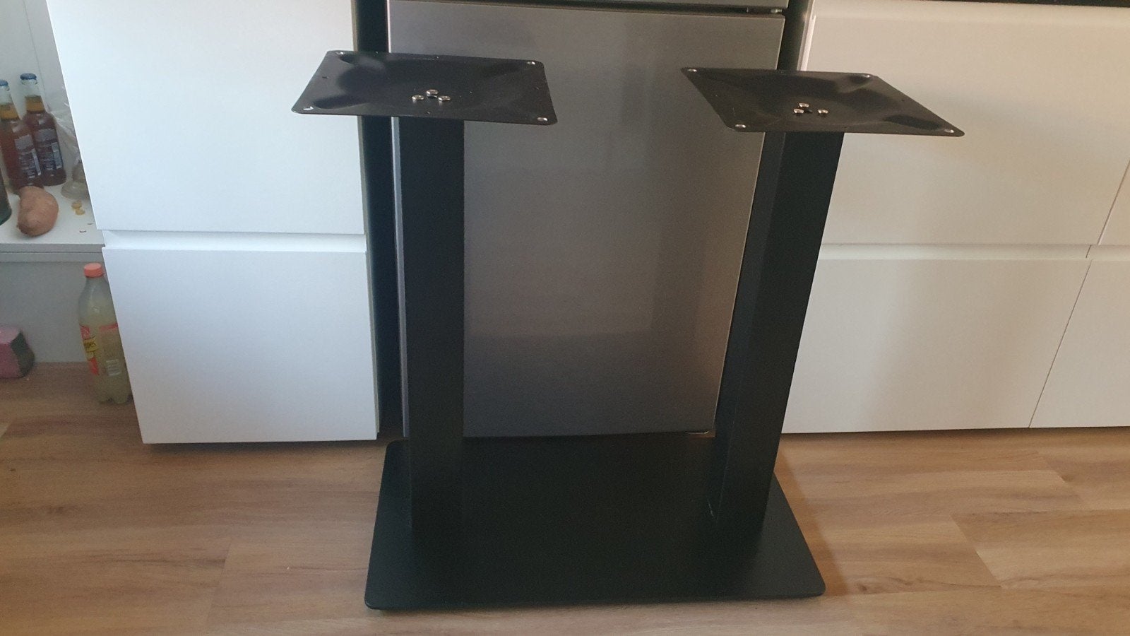 Zwarte metalen dubbele bistro tafelpoot, Ophalen, Tafelpoot, Minder dan 50 cm, Minder dan 50 cm