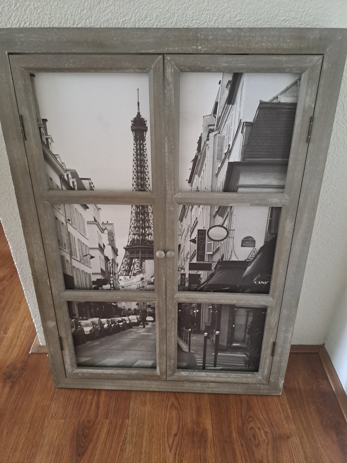 Wanddecoratie Parijs Eiffeltoren met luikjes, Gebruikt, Hout, Vintage, Ophalen of Verzenden