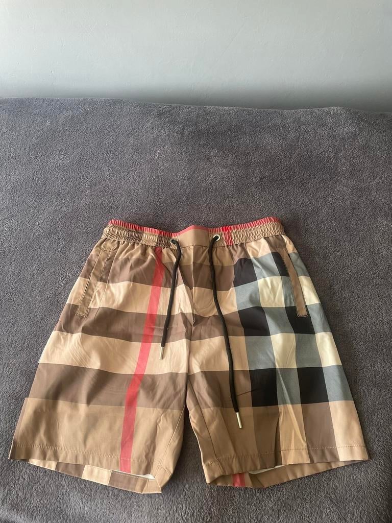 Burberry short, Kleding | Heren, Ophalen of Verzenden, Zo goed als nieuw, Maat 48/50 (M), Bruin