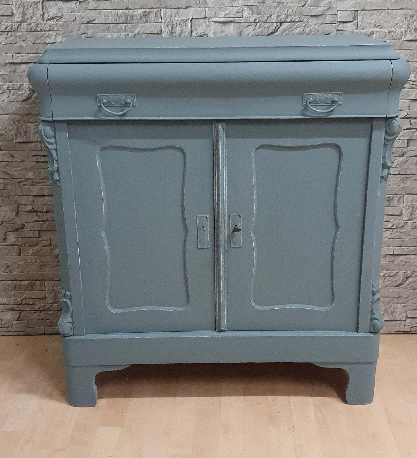 Brocante halkast TV kast meidenkast kledingkast linnenkast, Ophalen
