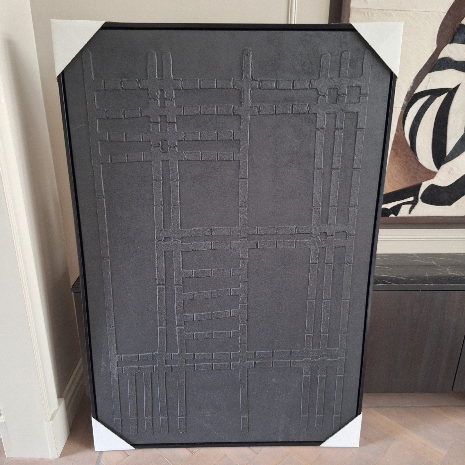Groot zwart doek schilderij nieuw in baklijst, Ophalen