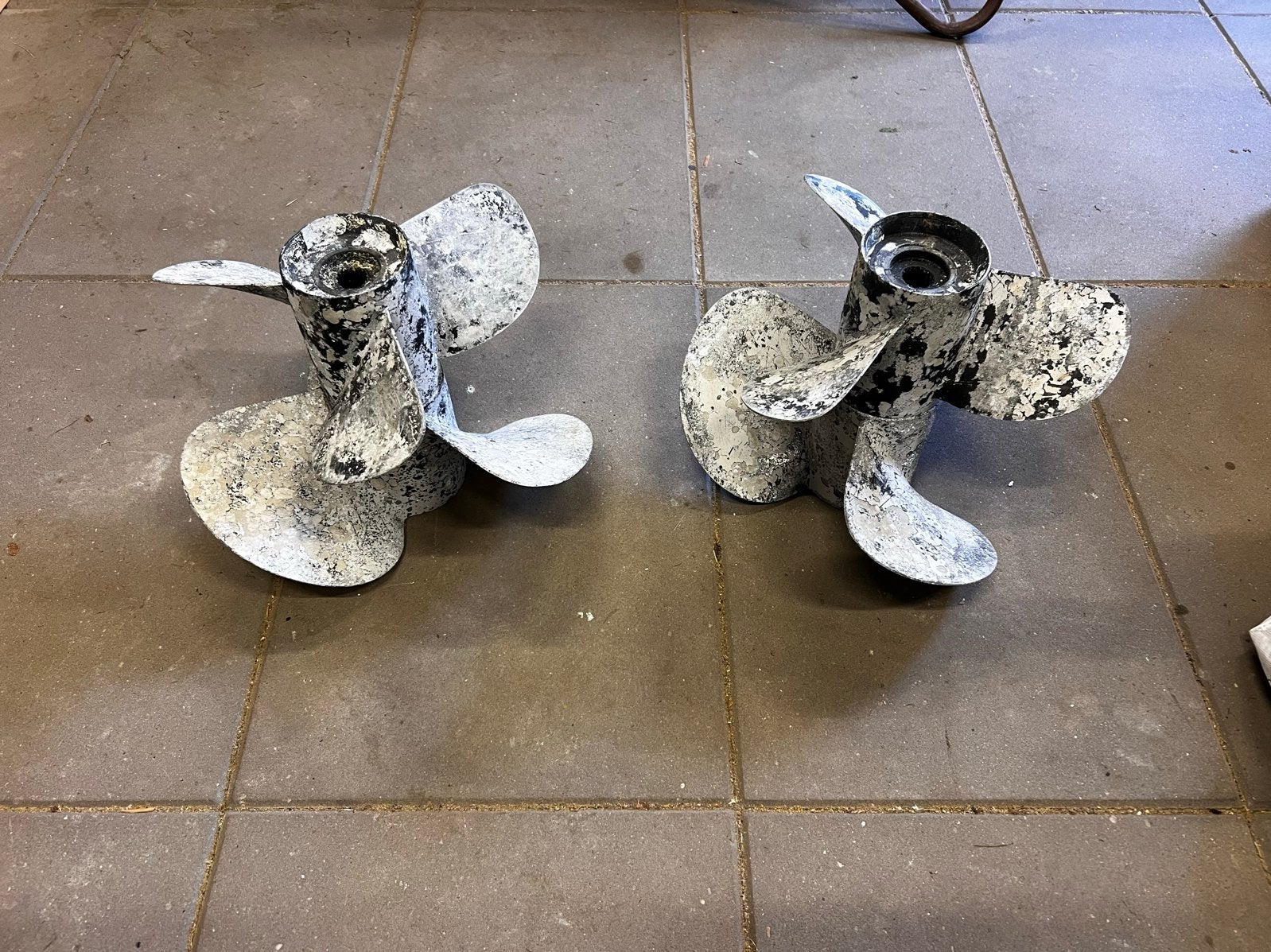 Volvo Penta DP290 Propeller Set - Goede Staat, Ophalen of Verzenden, Gebruikt, Motor en Techniek