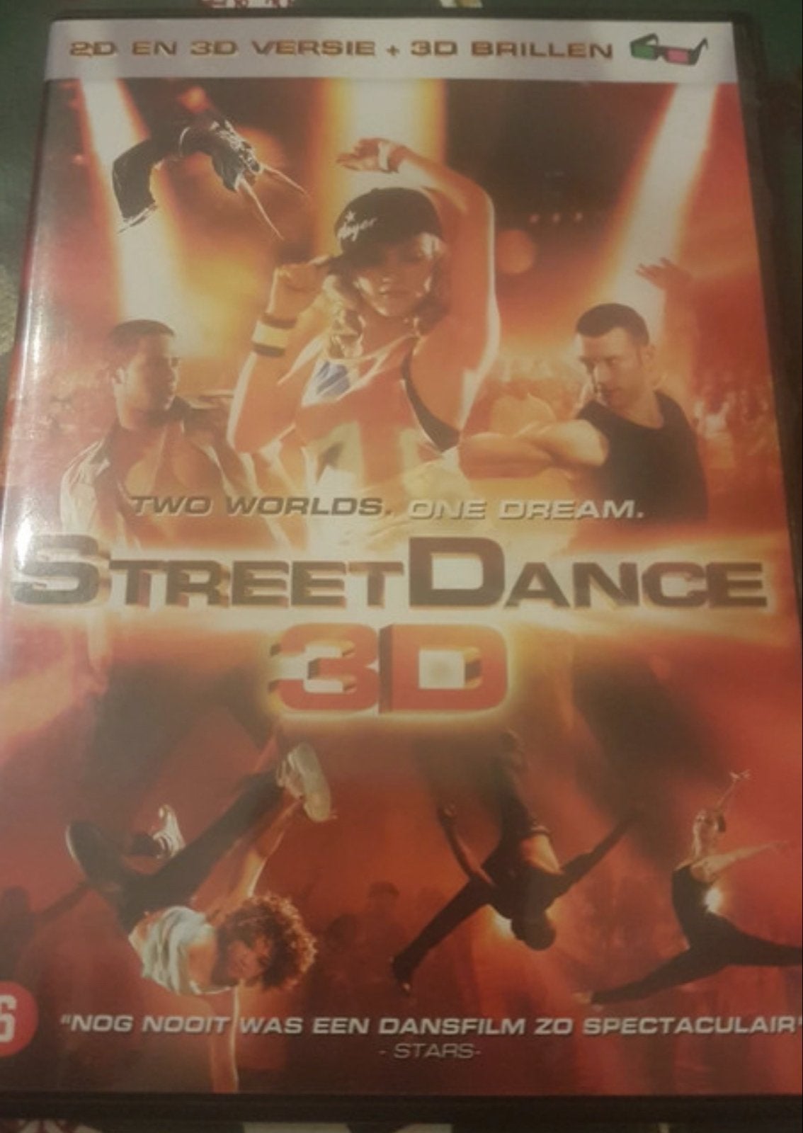 StreetDance 3D DVD - 2D en 3D versie + 3D brillen, Vanaf 6 jaar, Ophalen of Verzenden, Gebruikt