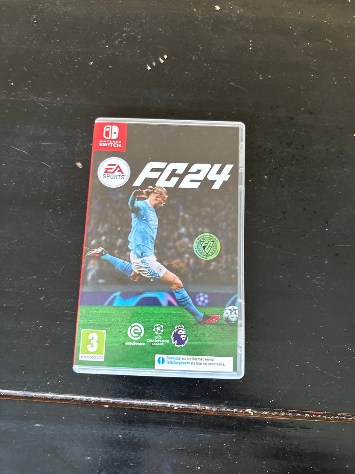 FC24 Nintendo Switch - Zo goed als nieuw, Eén computer, Ophalen of Verzenden, Zo goed als nieuw, Sport
