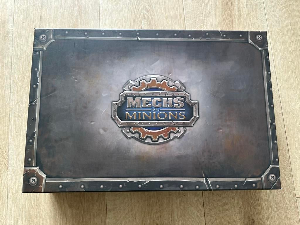 League of Legends Mechs vs Minions Bordspel als nieuw., Ophalen of Verzenden, Zo goed als nieuw