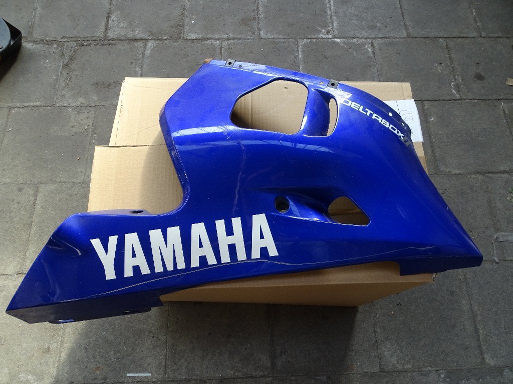 yamaha  r6 yzf-r6  1999-2002  onderkuip rechts, Ophalen of Verzenden, Gebruikt