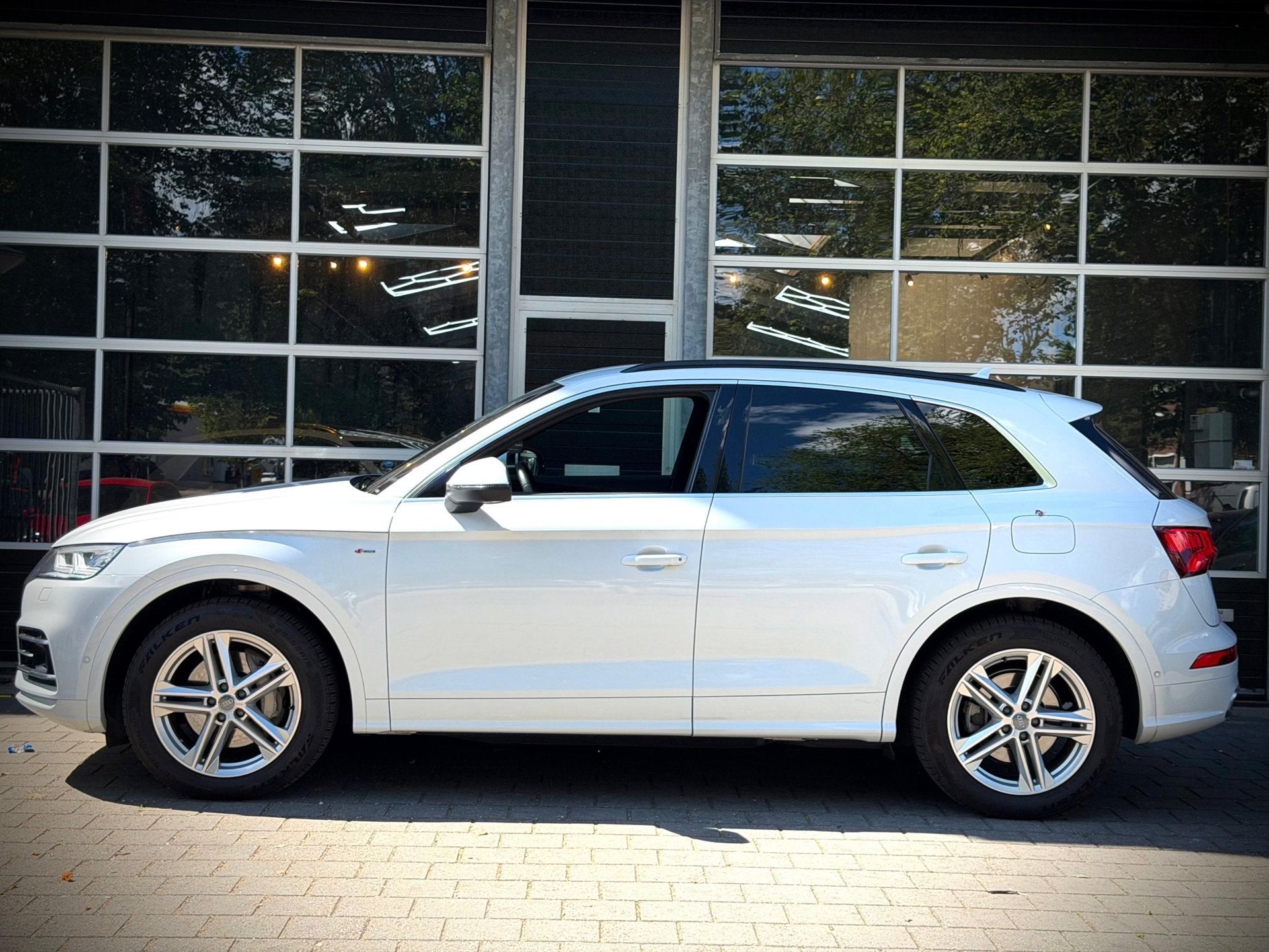 Audi Q5 55 TFSI e Quattro S-LINE | VIRTUAL | LED | CAMERA |, Automaat, Euro 6, 4 cilinders, Wit