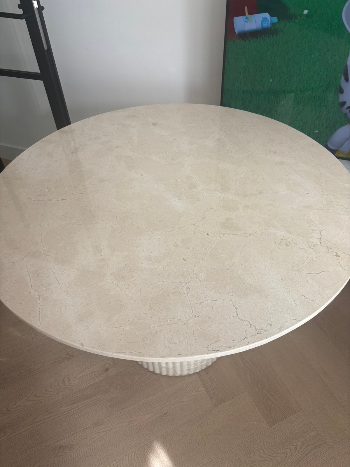 Foto 4 van Marmeren licht creme eettafel 120 NU €600
