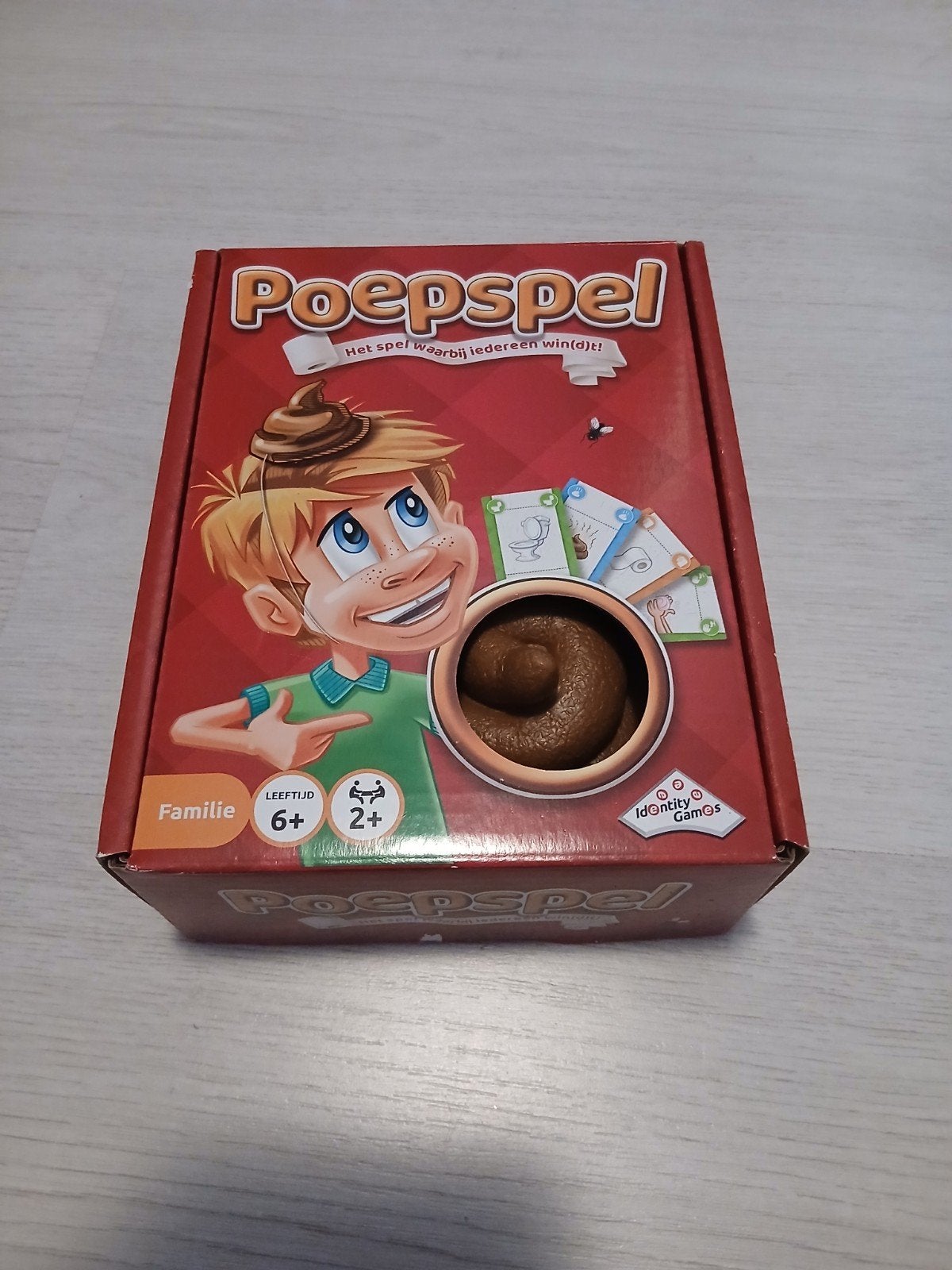 Poepspel: Het hilarische kaartspel voor het hele gezin!, Vijf spelers of meer, Ophalen, Zo goed als nieuw, Identity Games