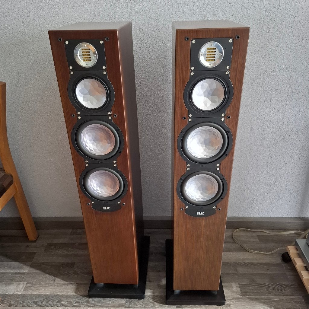 Elac fs 249, Audio, Tv en Foto, Vloerstaande luidspreker, Zo goed als nieuw, Ophalen, 150 watt of meer