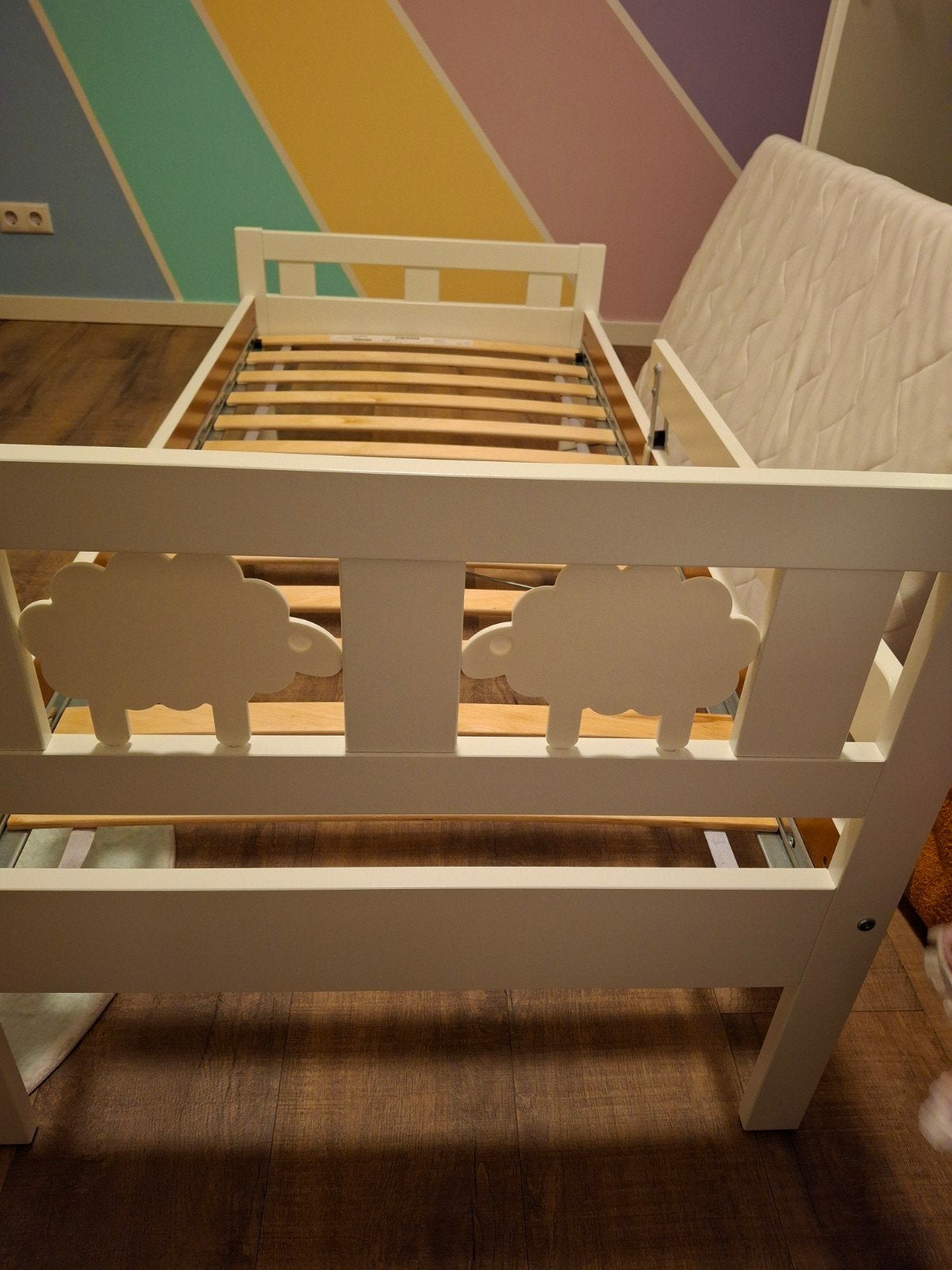 Ikea schaapjesbed, Ophalen, 140 tot 160 cm, 70 tot 85 cm, Lattenbodem