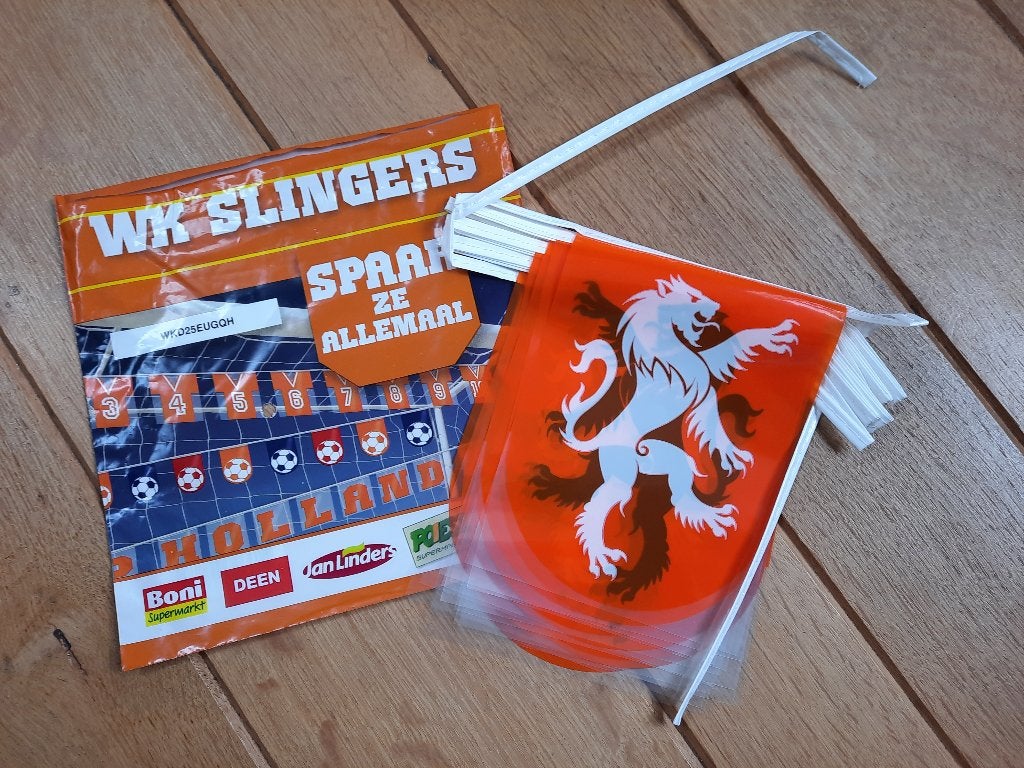 ORANJE VOETBAL WK slinger polyester leeuw - nieuw -, Ophalen of Verzenden, Nieuw, Oranje of Koningsdag