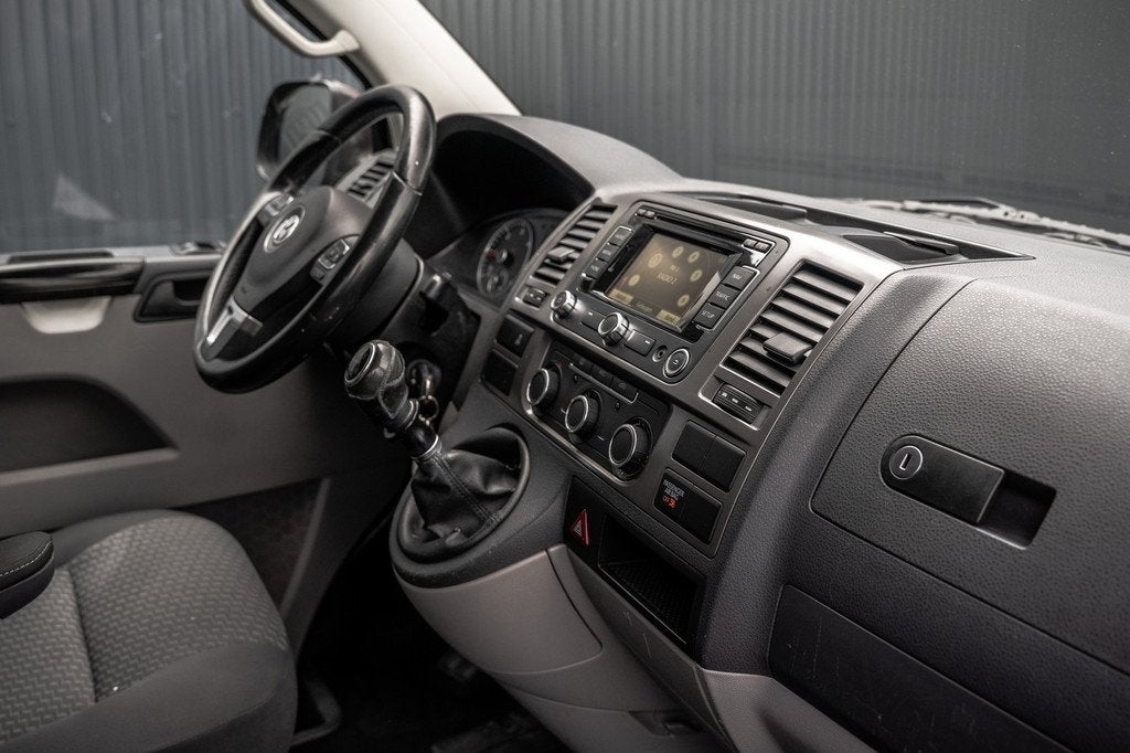 Volkswagen Transporter 2.0 TDI L2H1 | 140 PK | 5-Zits | Crui, Euro 5, Stof, Gebruikt, 4 cilinders