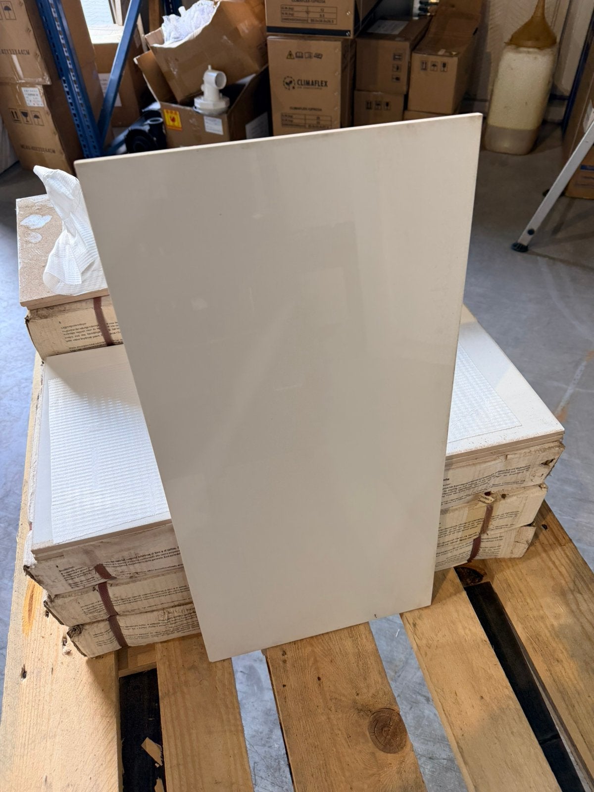 10m2 witte wandtegels tegel 30 x 60 NIEUW, Doe-het-zelf en Verbouw, Ophalen, Nieuw, Minder dan 5 m², 20 tot 40 cm