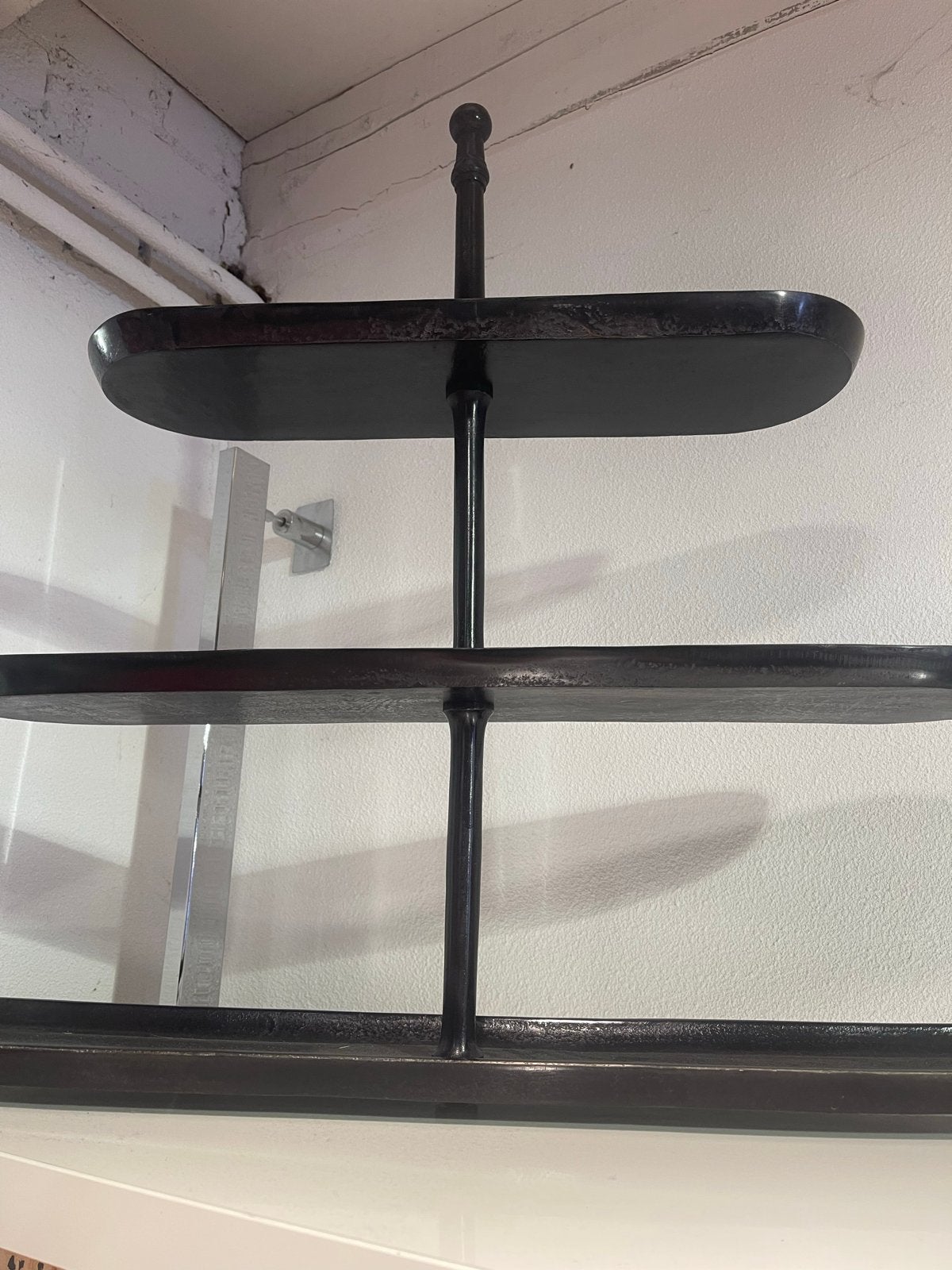 Vintage 3-laags etagere van metaal, Antiek en Kunst, Antiek | Schalen, Ophalen of Verzenden