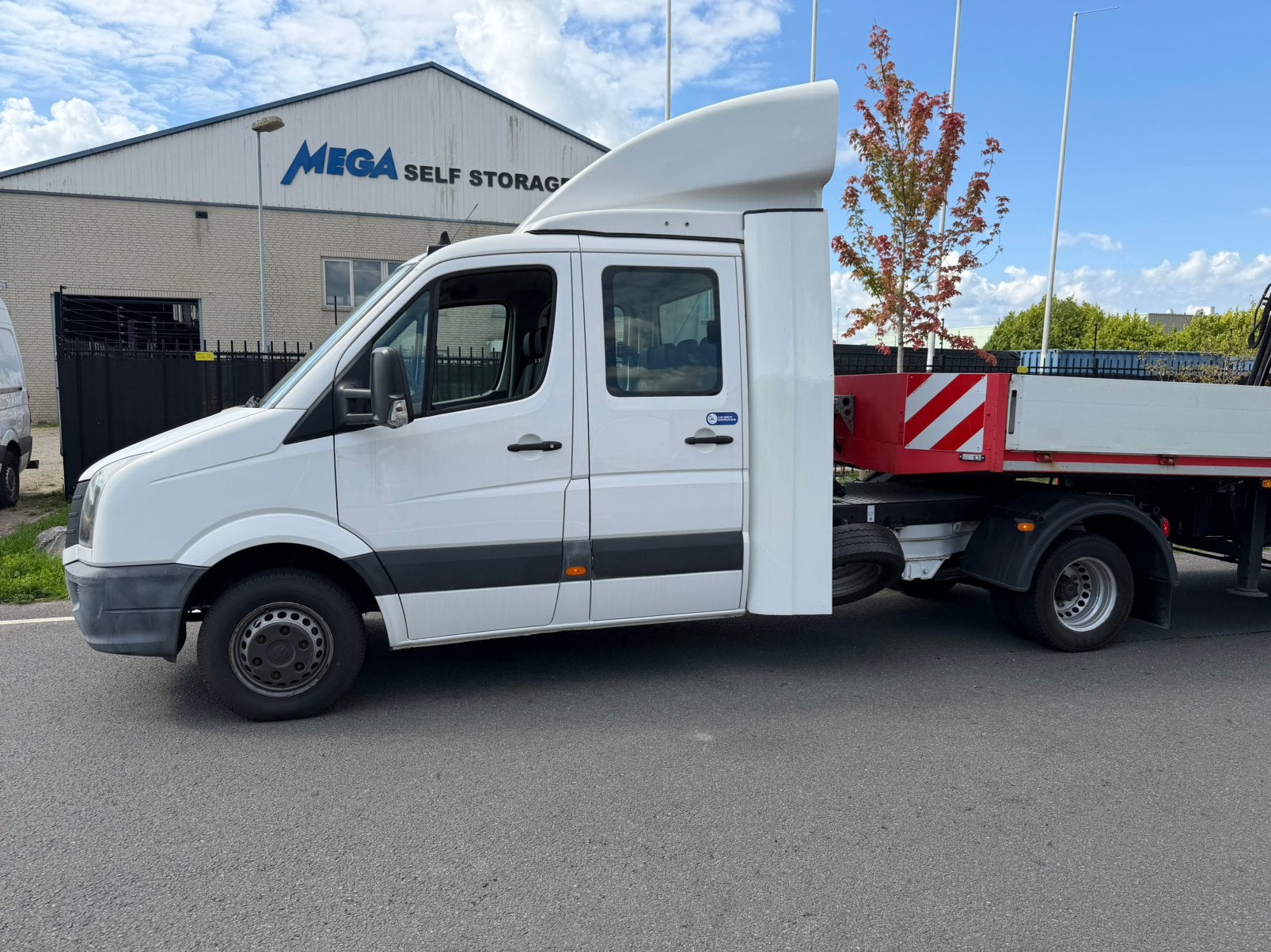 Foto 3 van BE-COMBINATIE | BE-TREKKER | KRAAN | OPRIJPLATEN | MACHINE