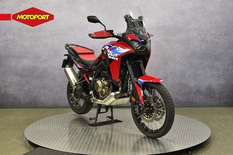 Honda CRF 1100 AFRICA TWIN (bj 2024), Info@motoportwormerveer.nl, Honda Motor Europe, Bedrijf, Crystal Bldng B-Unit B11.2 Rivium Blv200
2909 LK  Capelle aan den IJsel, NL
