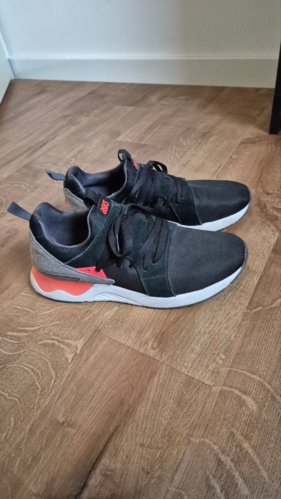 Asics Gel-Lyte V sneakers - Maat 44, Ophalen of Verzenden, Zo goed als nieuw, Zwart