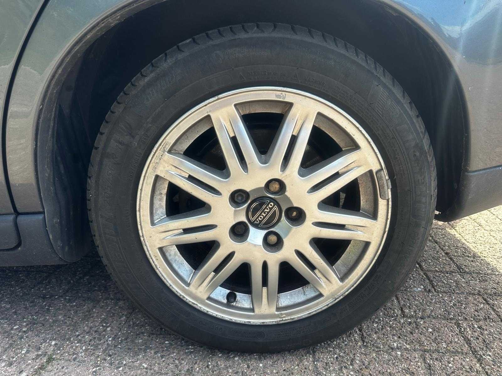 Volvo S60 2.4, 05-NG-LV, Auto's, Voorwielaandrijving, 1442 kg, Gebruikt, S60