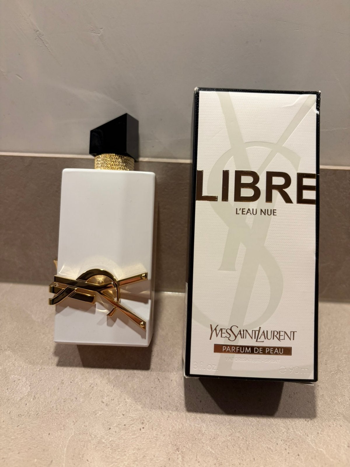 Libre yves saint laurent  l’eau nue 90 ml parfum de peau, Ophalen of Verzenden, Nieuw